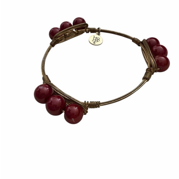 Bourbon and Bowties Garnet Bead Brass Wire Bangle Bracelet - Picture 2 of 2